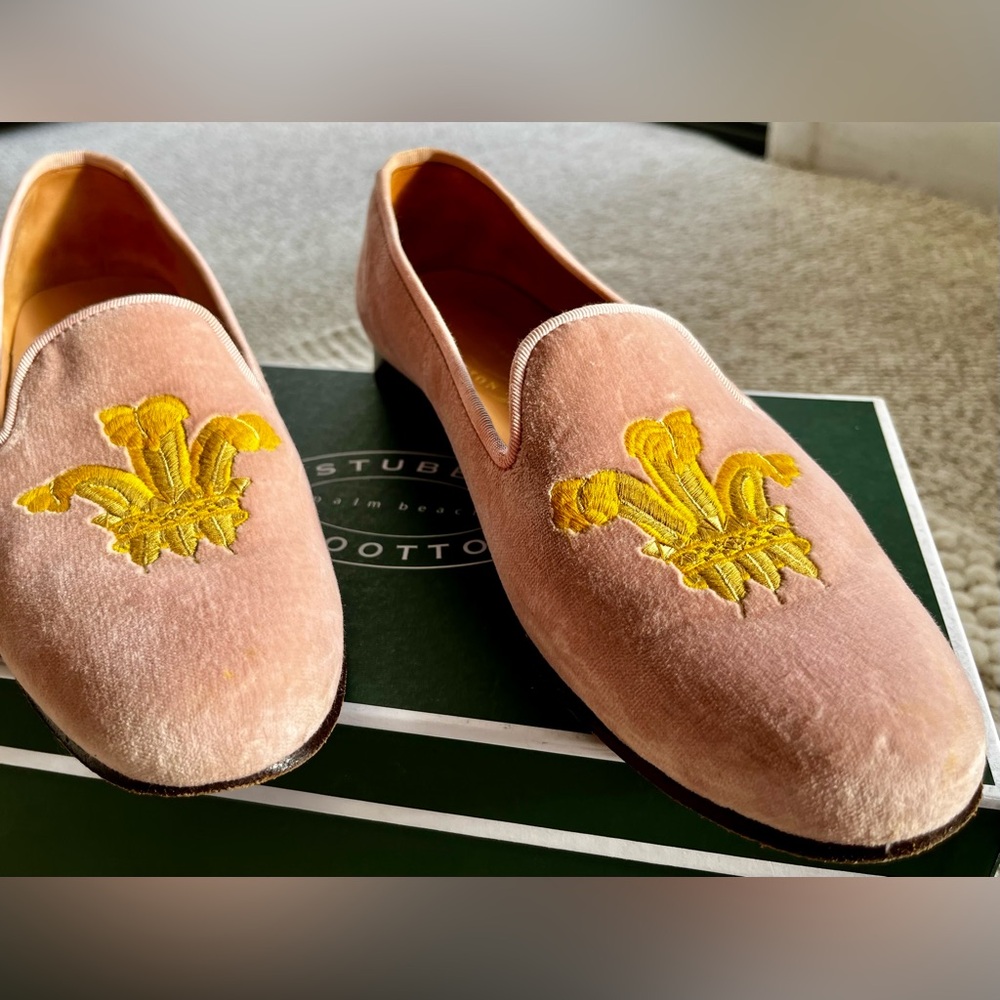 Stubbs & Wootton Blush Velvet Loafers with Gold Embroidery